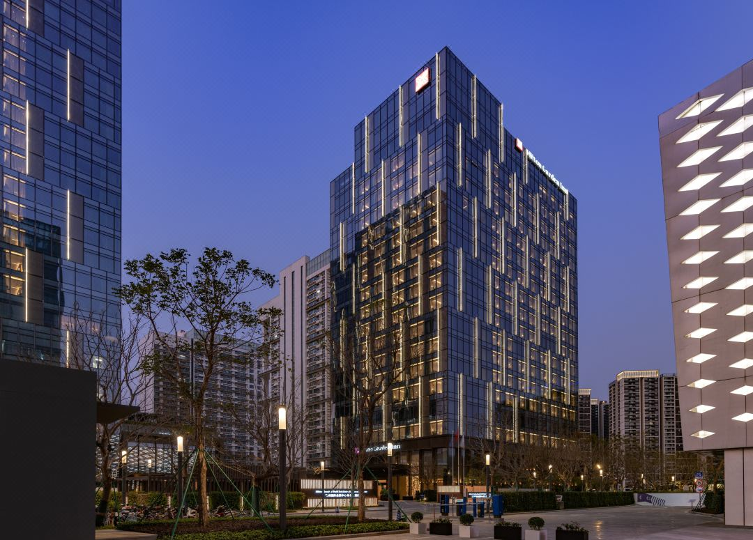 hotel-2.png